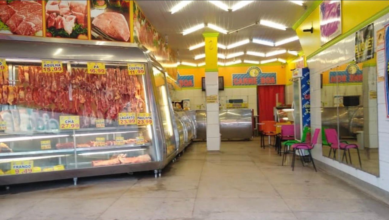 Interior da loja Frigorifico Carne Boa